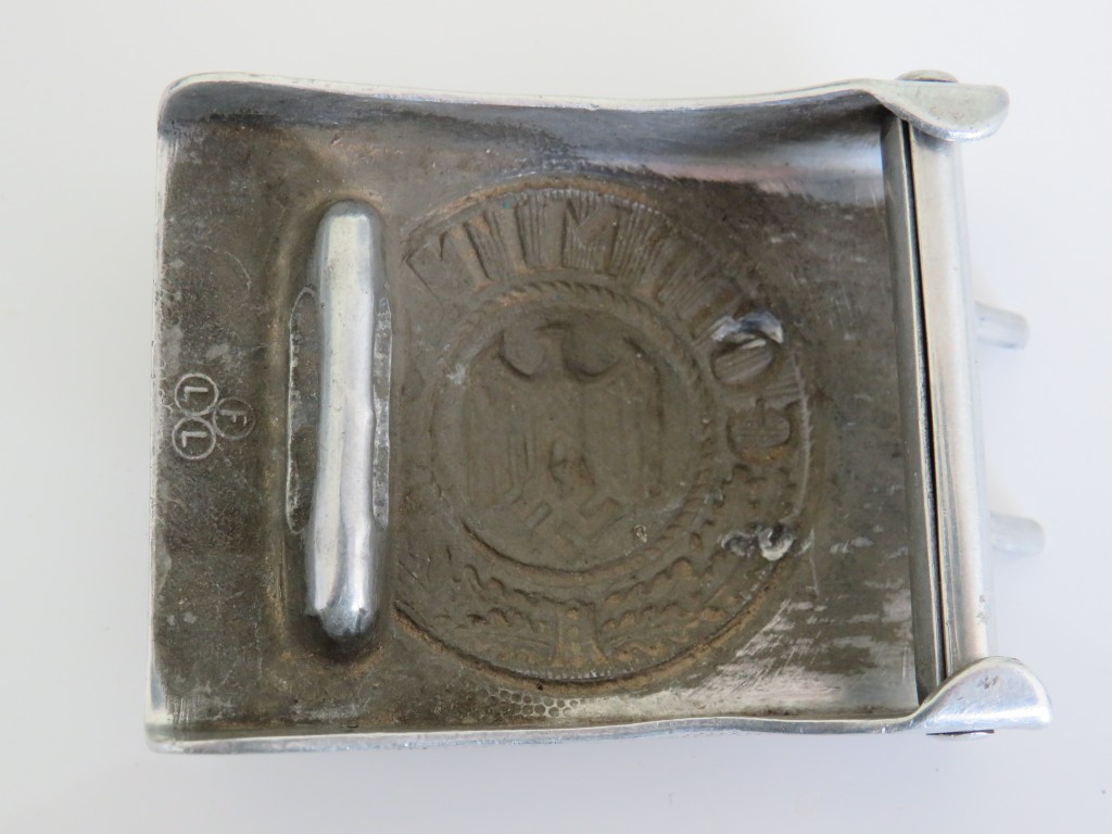 ARMY ALLOY BELT BUCKLE MAKER MARKED F.L.L | Malcolm Wagner Militaria