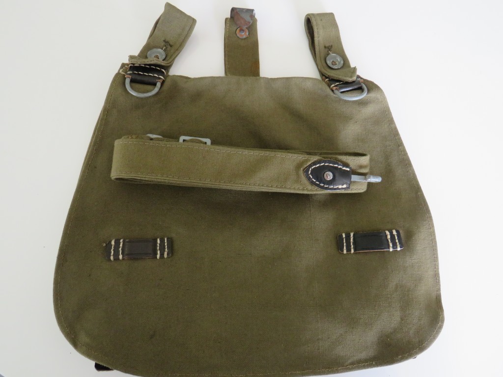 WEHRMACHT M31 BREAD BAG NEAR GRADE ONE | Malcolm Wagner Militaria