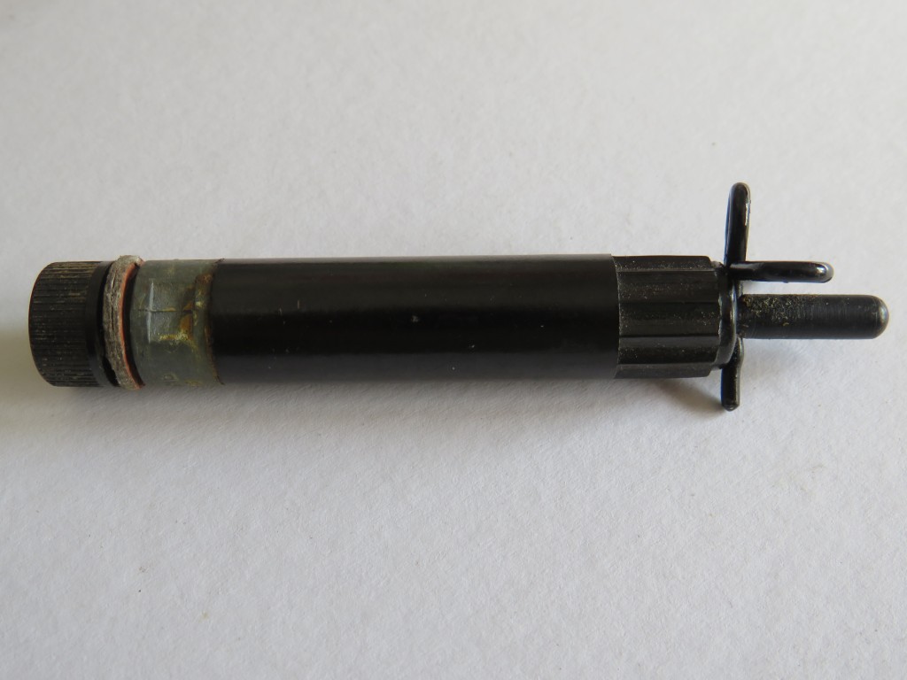 ZZ42 IGNITER DATED 43 / 44 | Malcolm Wagner Militaria